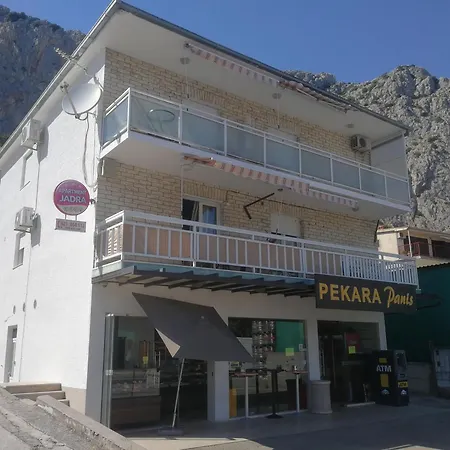 Apartment Jadra Omis